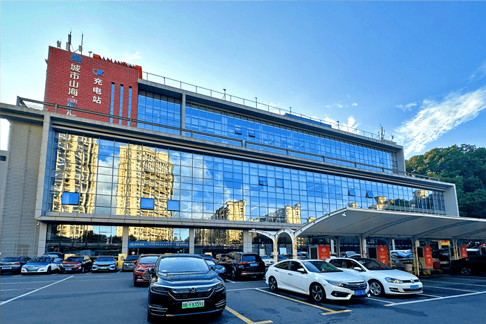 城市山海鼎汇
